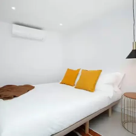 Pool-lisbon City Centre-garden-wifi-1d Apartment Lisbon