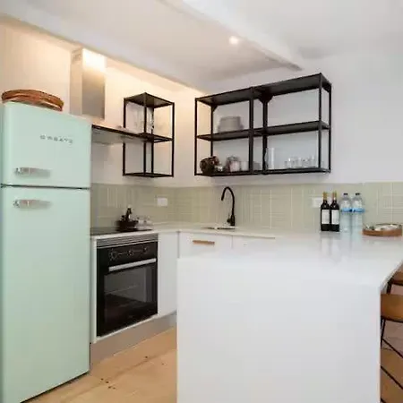 Pool-lisbon City Centre-garden-wifi-1d ליסבון