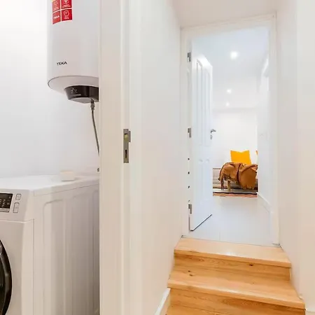 Pool-lisbon City Centre-garden-wifi-1d ליסבון